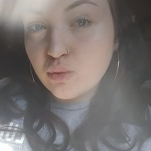 Meet your Posher, Cate